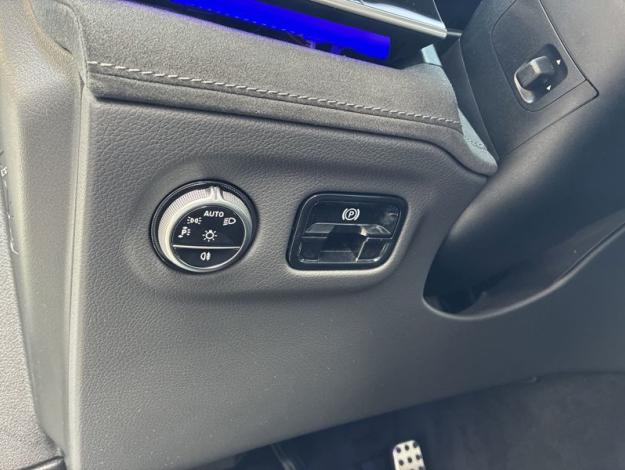 MERCEDES-BENZ EQE SUV EQE 500 4MATIC SUV Electric Art Edition (12/18)