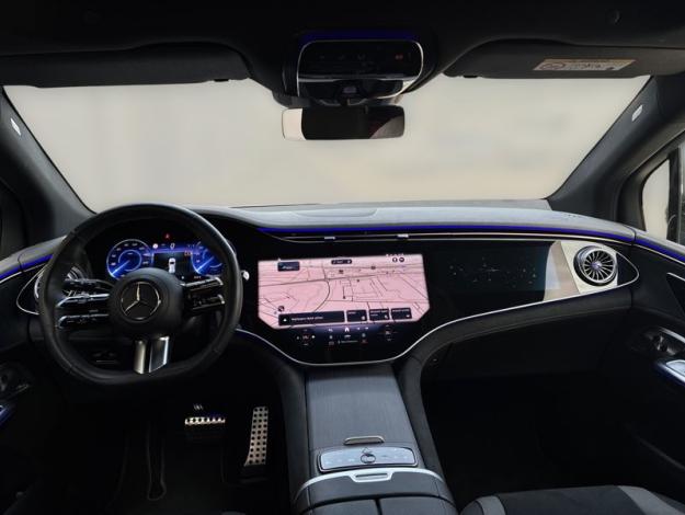 MERCEDES-BENZ EQE SUV EQE 500 4MATIC SUV Electric Art Edition (14/18)