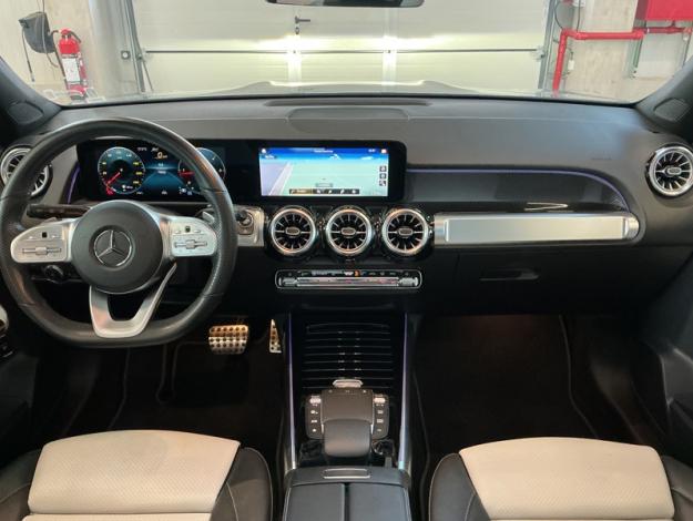 MERCEDES-BENZ GLB 200 D 4MATIC AMG Pack Night attelage  