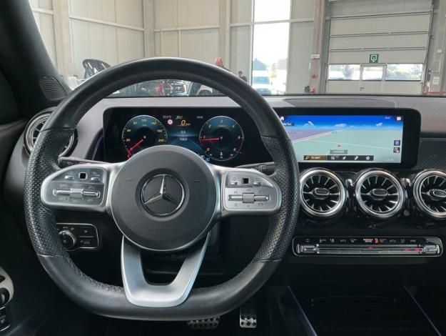 MERCEDES-BENZ GLB 200 D 4MATIC AMG Pack Night attelage  