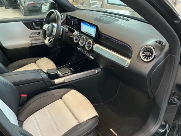 MERCEDES-BENZ GLB 200 D 4MATIC AMG Pack Night attelage  