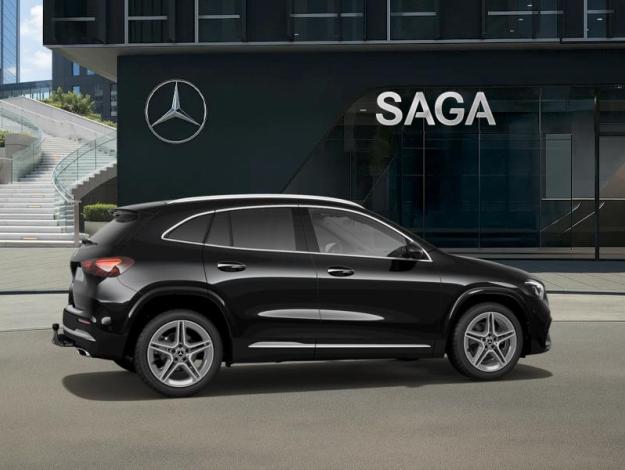 MERCEDES-BENZ GLA 200 d AMG Line  GLA 200 d AMG Line
