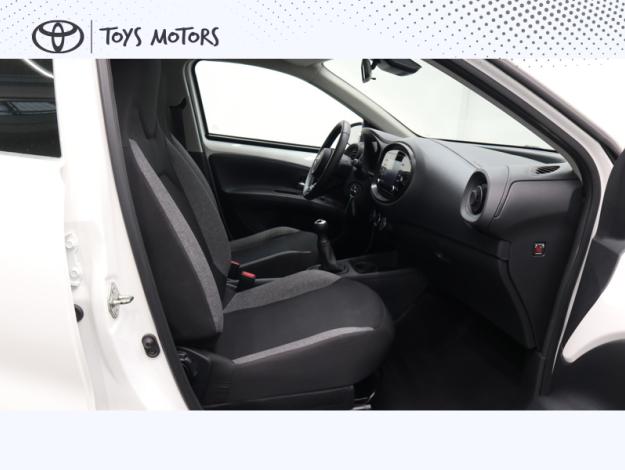 TOYOTA Aygo X 1.0 VVT-i 72 Dynamic   