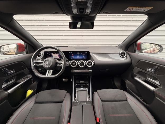 MERCEDES-BENZ GLA 200 d AMG Line  