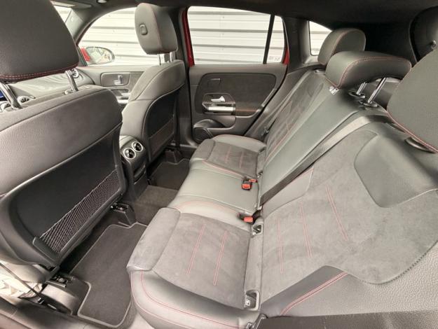 MERCEDES-BENZ GLA 200 d AMG Line  