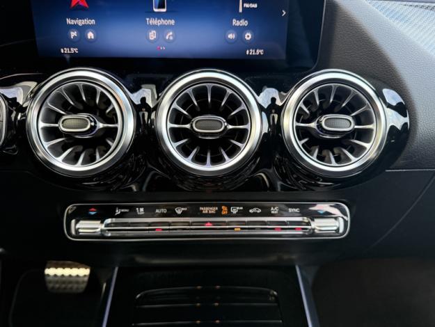 MERCEDES-BENZ GLA 200 d AMG Line  