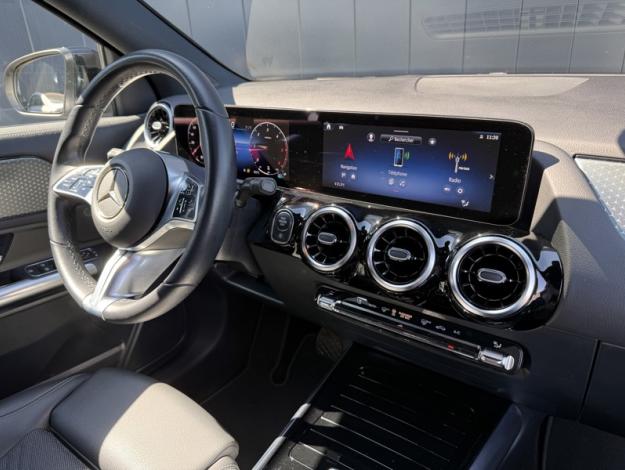 MERCEDES-BENZ GLA 200 d Progressive Line  