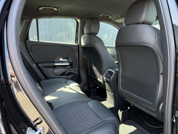 MERCEDES-BENZ GLA 200 d Progressive Line  