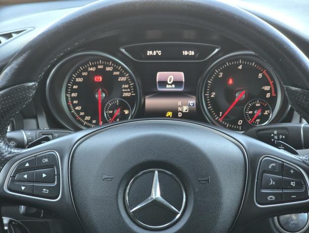 MERCEDES-BENZ CLA Shooting Brake CLA 180 d SB Sensation  