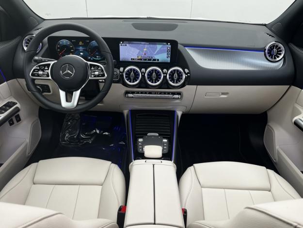 MERCEDES-BENZ GLA 250 e Progressive Line  