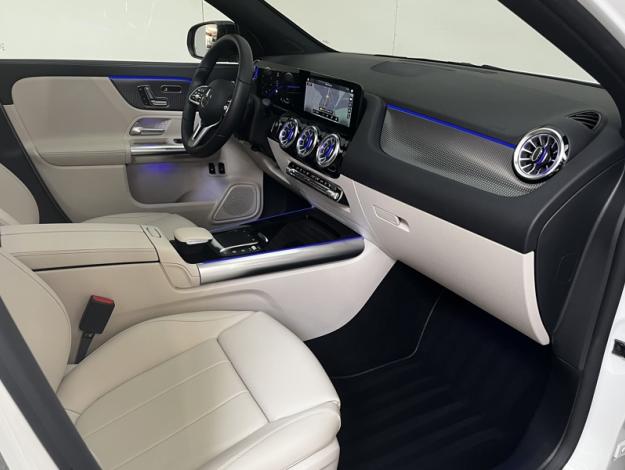 MERCEDES-BENZ GLA 250 e Progressive Line  