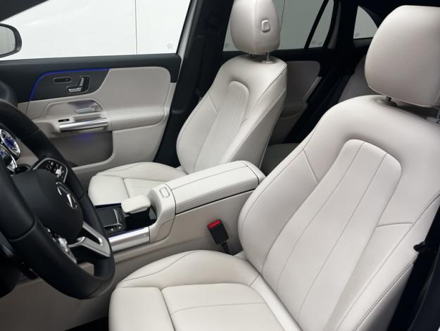 MERCEDES-BENZ GLA 250 e Progressive Line  