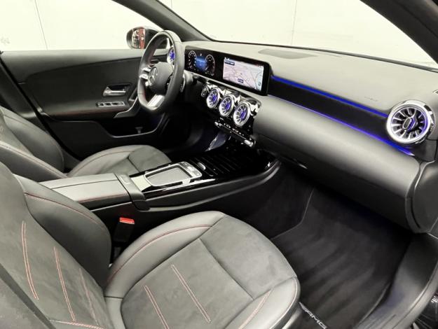 MERCEDES-BENZ Classe A 200 AMG Line  