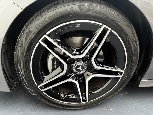 MERCEDES-BENZ Classe A 180 d AMG Line  