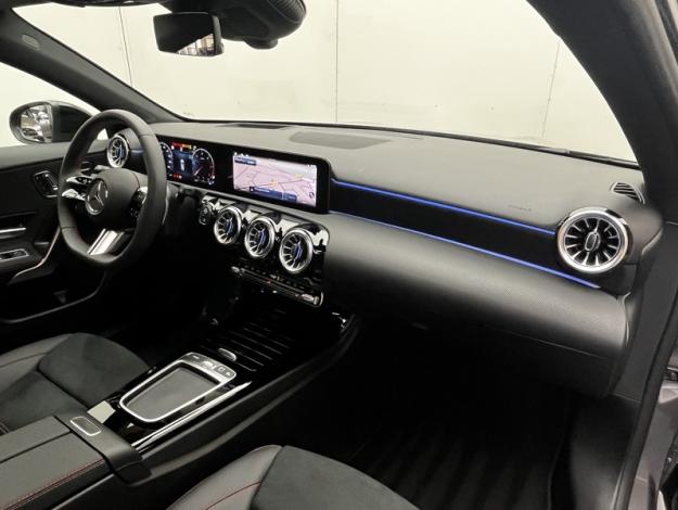 MERCEDES-BENZ Classe A 180 d AMG Line  