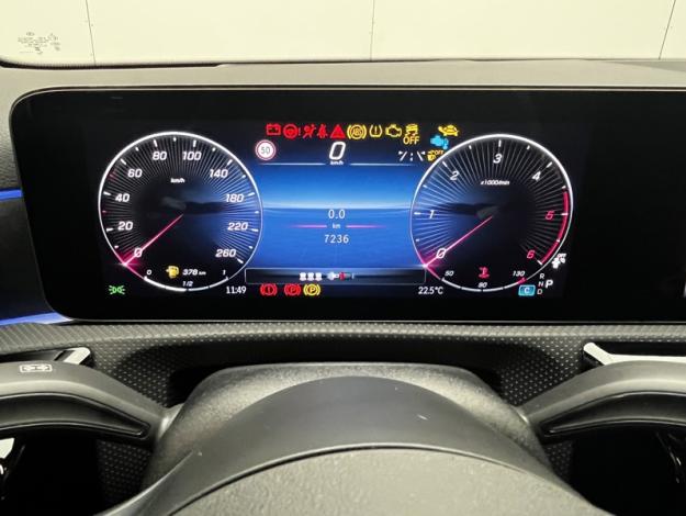 MERCEDES-BENZ Classe A 180 d AMG Line  