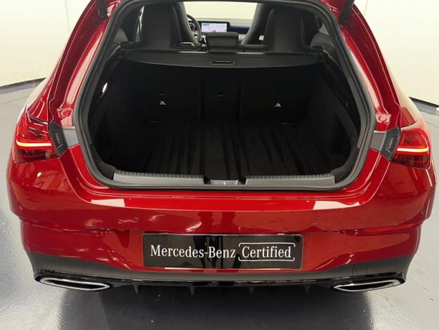 MERCEDES-BENZ CLA Shooting Brake CLA 200 d Shooting Brake AMG Line  