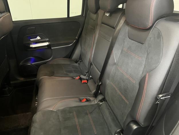 MERCEDES-BENZ GLB 200 d AMG Line  