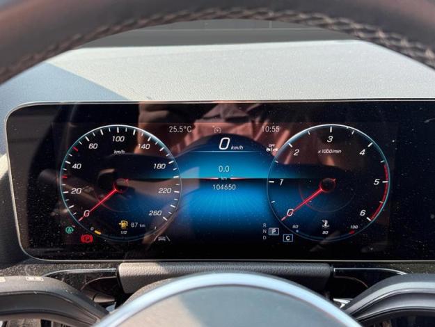 MERCEDES-BENZ GLA 180 d Progressive  