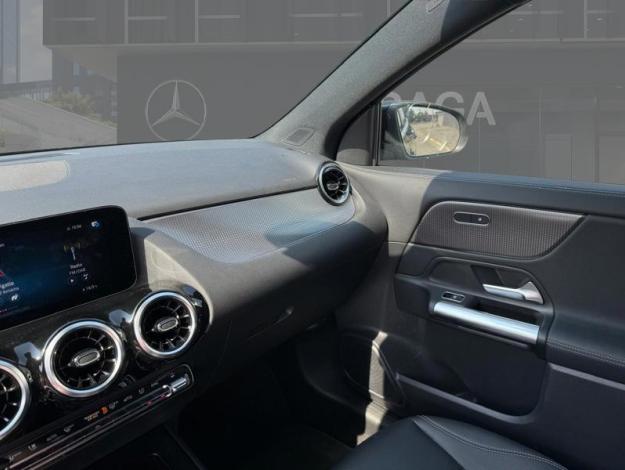 MERCEDES-BENZ GLA 180 d Progressive  