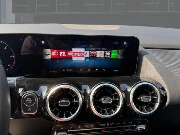 MERCEDES-BENZ GLA 180 d Progressive  