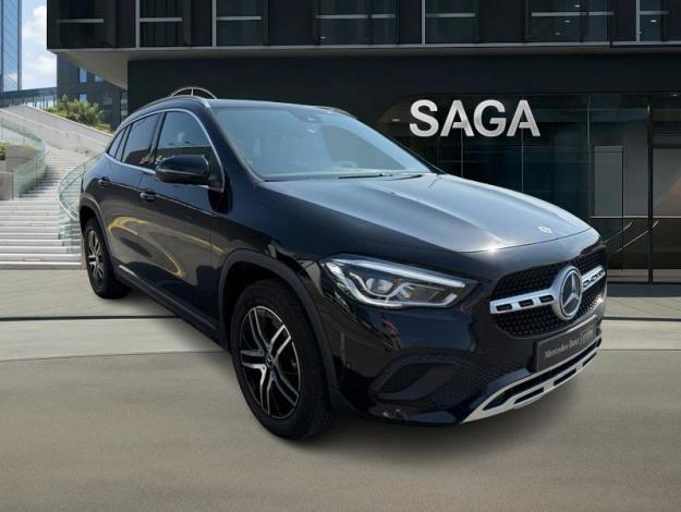 MERCEDES-BENZ GLA 180 d Progressive  