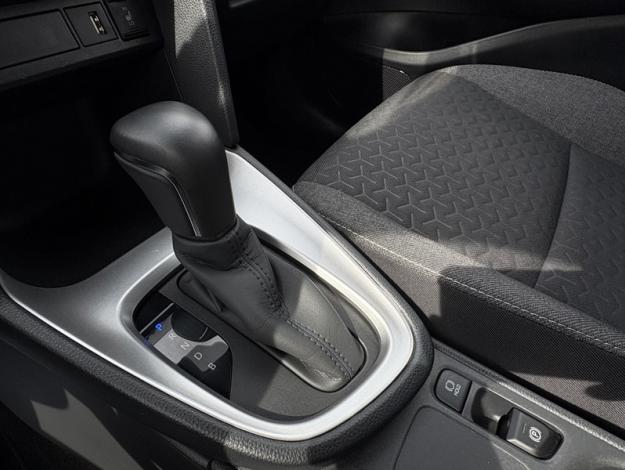 TOYOTA Yaris Cross 1.5 HYBRID 116H DESIGN Cargo   