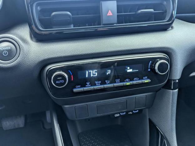 TOYOTA Yaris Hybride 116h Design MY25  