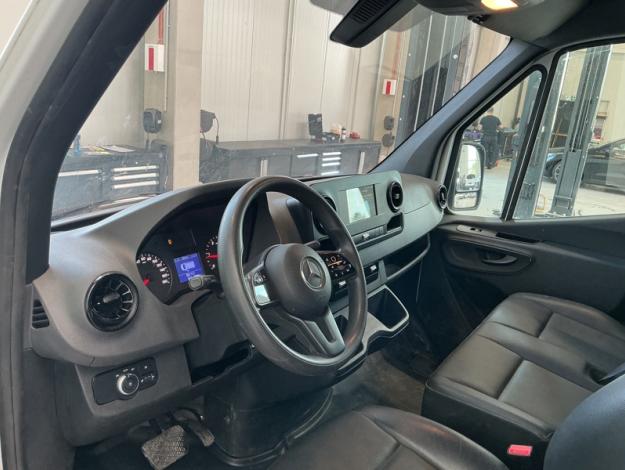 MERCEDES-BENZ Sprinter 317 CDI Fourgon L3H2 BVA  