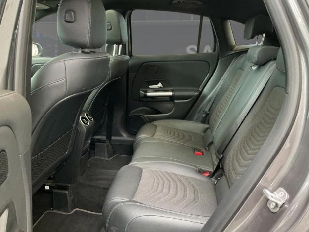 MERCEDES-BENZ GLA-Klasse GLA 180 d Off-Roader