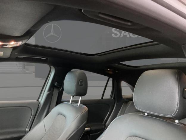 MERCEDES-BENZ GLA-Klasse GLA 180 d Off-Roader