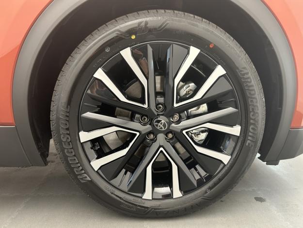 TOYOTA C-HR Design Grande Autonomie 77 kWh 224ch  JANTES 20