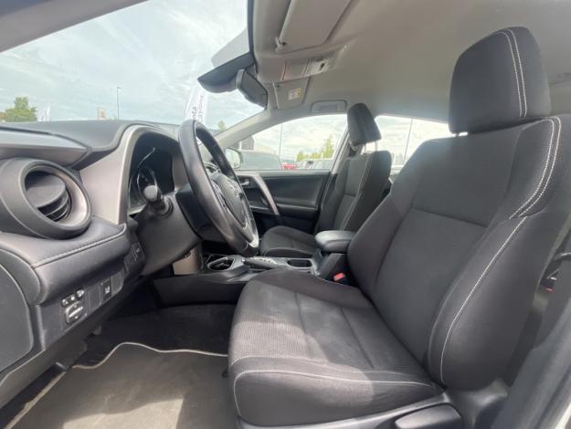 TOYOTA RAV4 197h 2WD Dynamic   