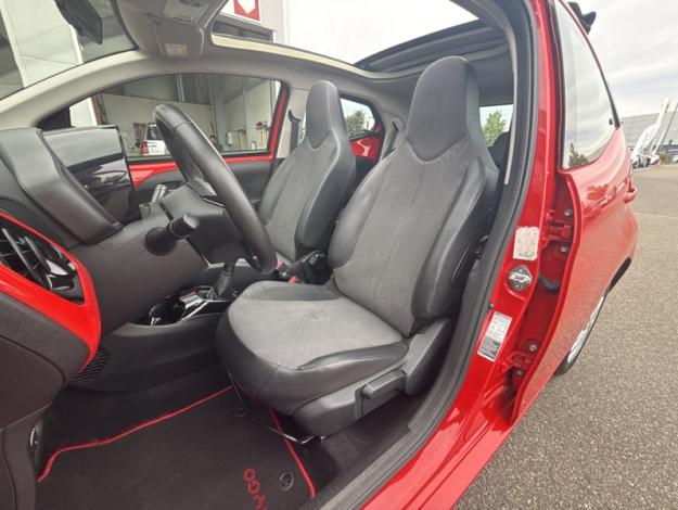 TOYOTA Aygo 69 VVT-i x-wave stop & start  