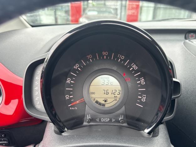TOYOTA Aygo 69 VVT-i x-wave stop & start  