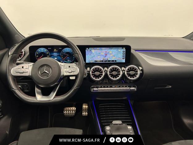 MERCEDES-BENZ GLA 250 e AMG Line  