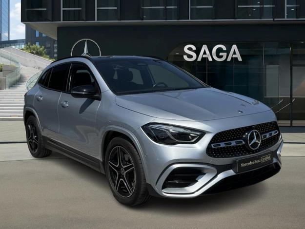MERCEDES-BENZ GLA 180 AMG Line  