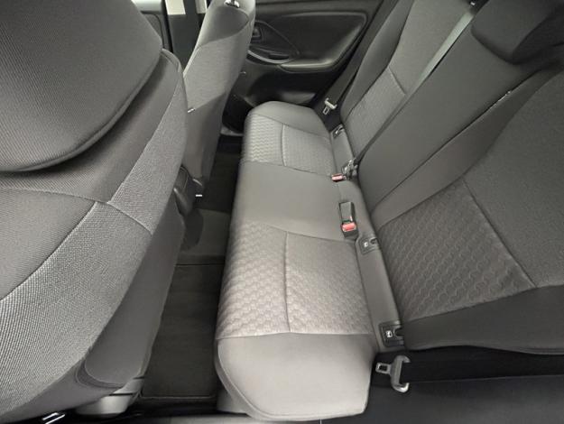 TOYOTA Yaris 116h Dynamic  