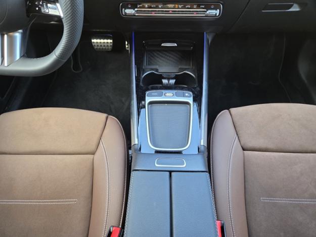 MERCEDES-BENZ GLA 200 d Edition 140  GLA 200 d Edition 140