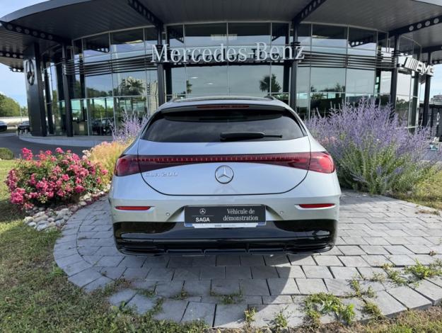 MERCEDES-BENZ CLA Shooting Brake 200 AMG Line   CLA Shooting Brake 200 AMG Line
