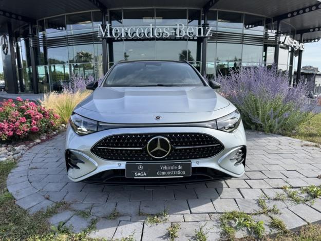 MERCEDES-BENZ CLA Shooting Brake 200 AMG Line   CLA Shooting Brake 200 AMG Line