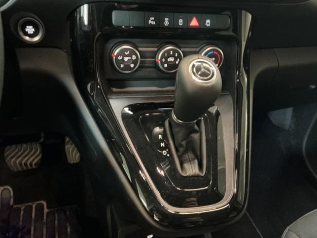 MERCEDES-BENZ T-Klasse T 180 STYLE Standard