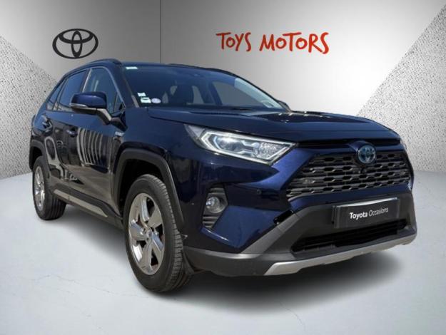 TOYOTA RAV4 2WD 218ch Lounge  