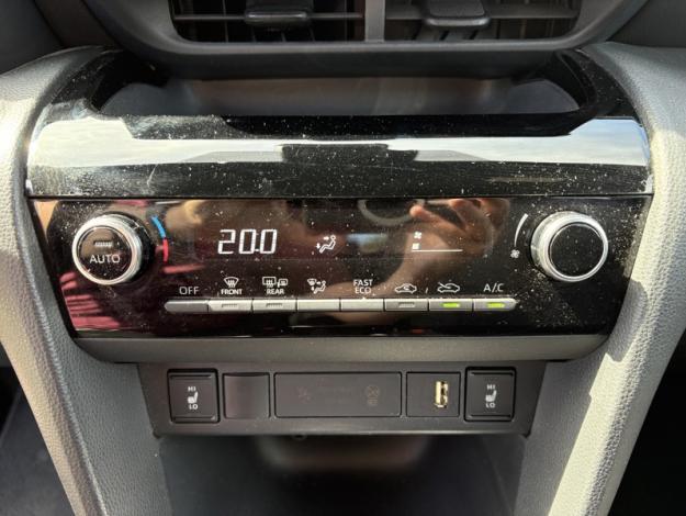 TOYOTA Yaris Cross 1.5 HYBRID 116H DESIGN AUTO   