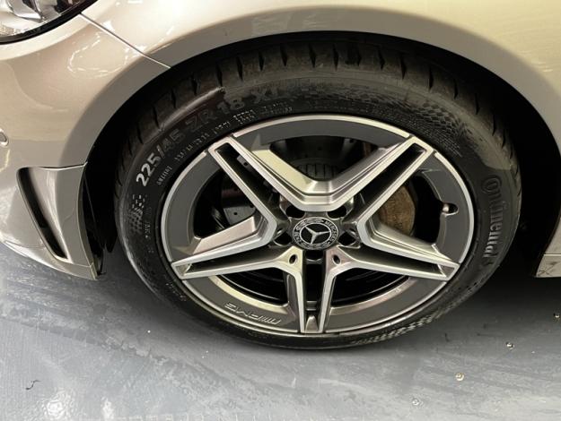 MERCEDES-BENZ Classe C Berline Classe C 220 d 4MATIC Berline AMG Line  