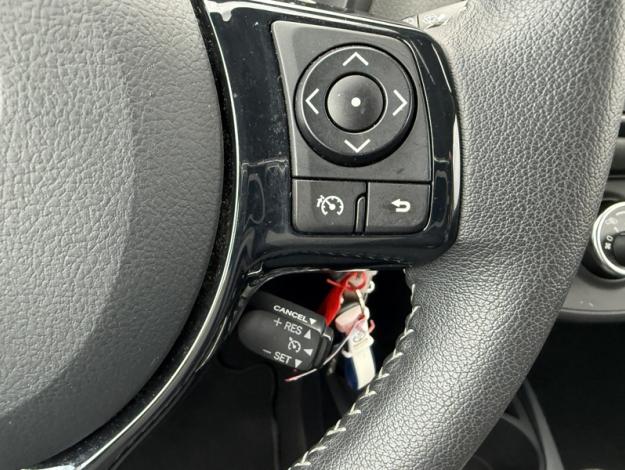 TOYOTA Yaris 110 VVT-i CVT France Connect  