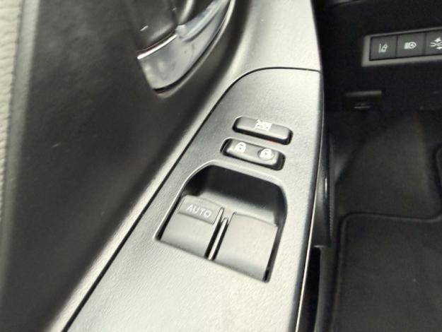 TOYOTA Yaris 110 VVT-i CVT France Connect  