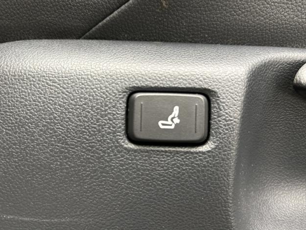 TOYOTA Yaris Cross Hybrid 2WD Collection   