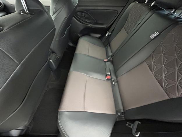 TOYOTA Yaris Cross Hybrid 2WD Collection   