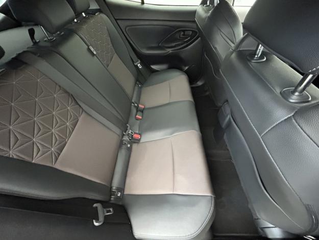 TOYOTA Yaris Cross Hybrid 2WD Collection   